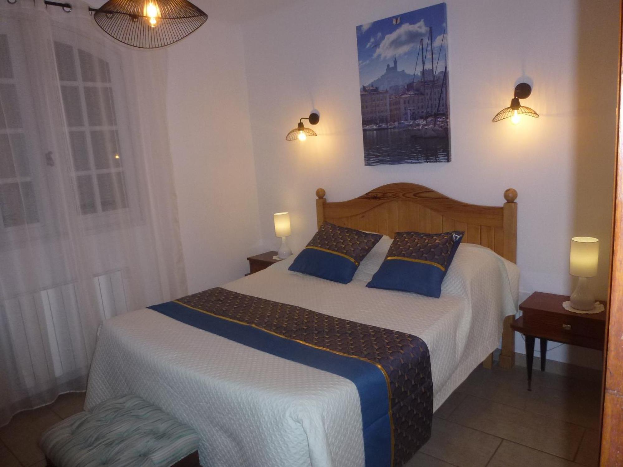 Chambre D'Hotes La Pinede Lambesc Exterior foto