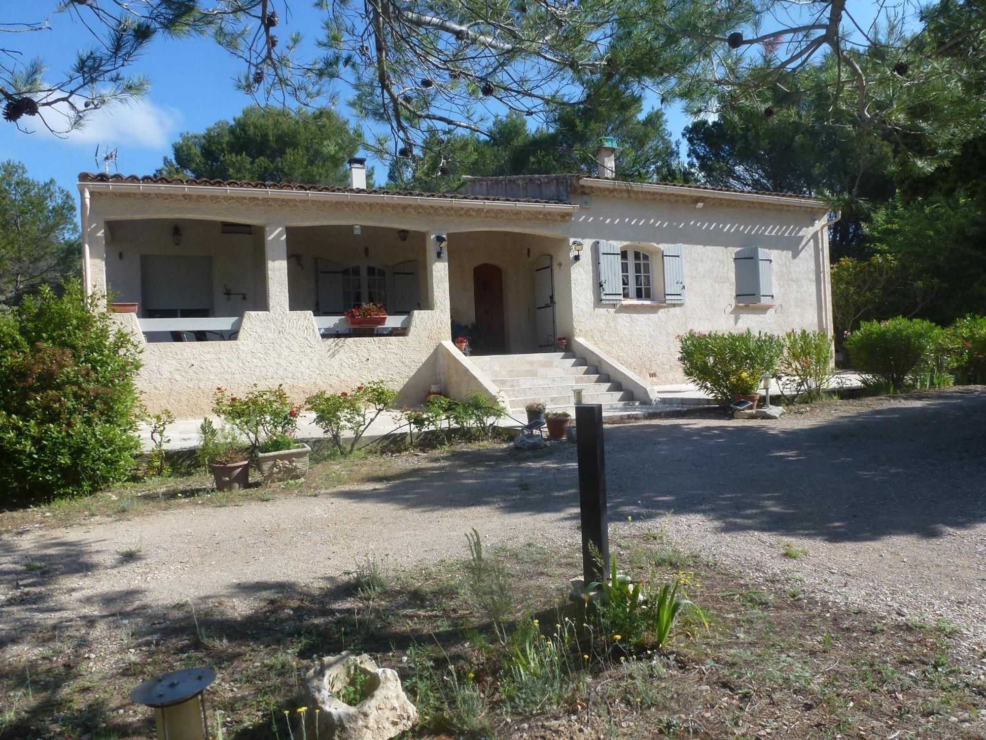Chambre D'Hotes La Pinede Lambesc Exterior foto